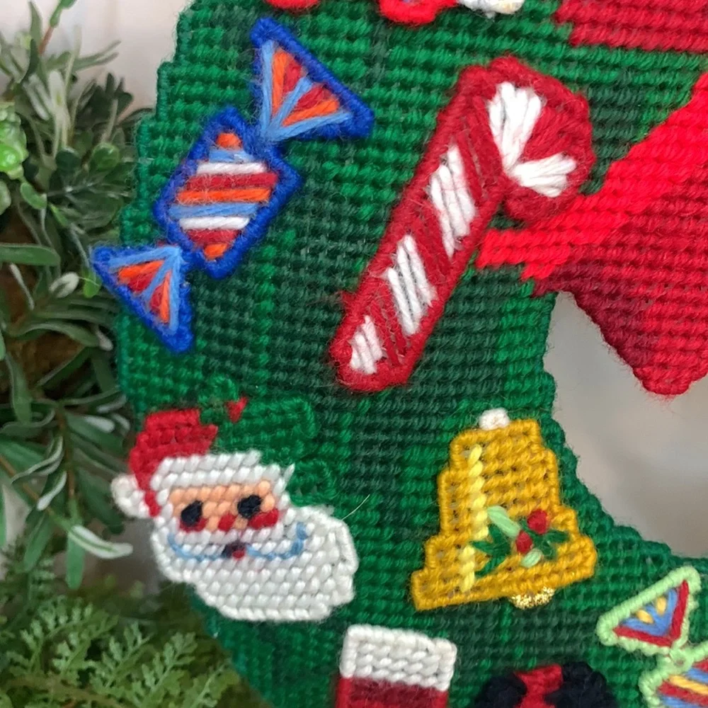 Super cute Vintage Bucilla 16 ornament pre-made plastic canvas Christmas wreath